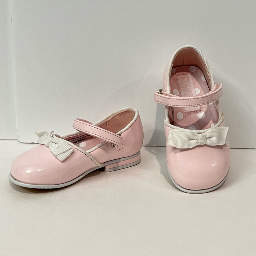 Gymboree pink girls shoes Size 4